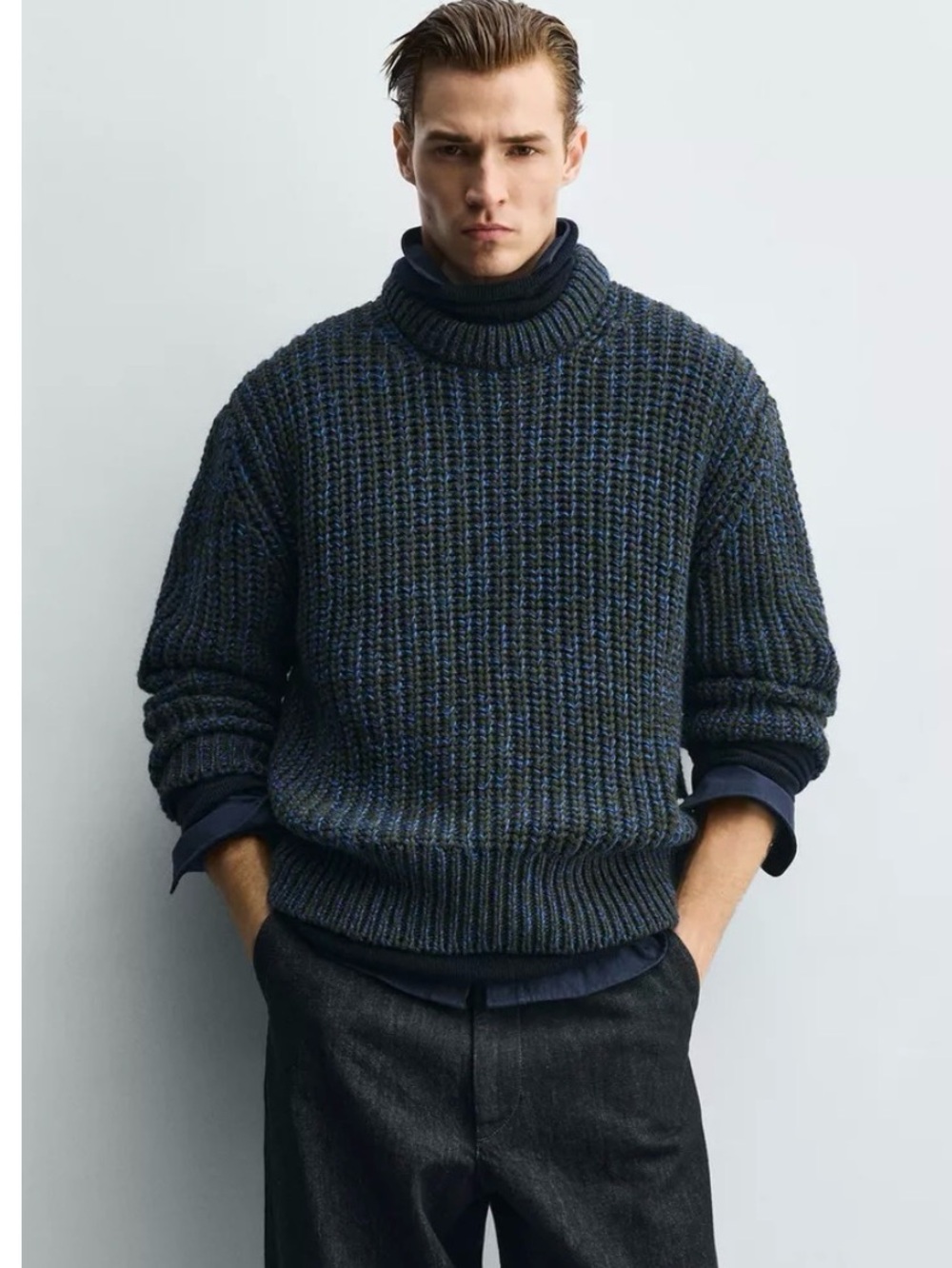 VOLUME TEXTURED JUMPER— size Large